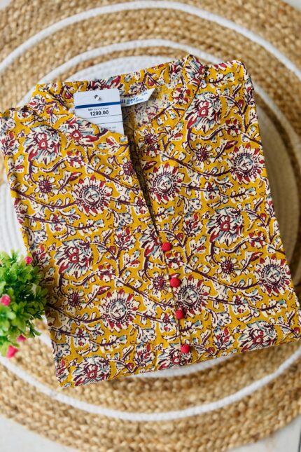 Kalamkari Cotton Kurti
KCK 1071